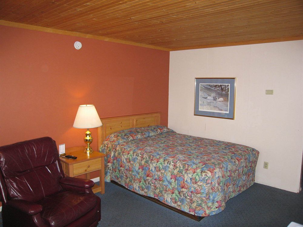 Travelers Lodge Marshall Buitenkant foto
